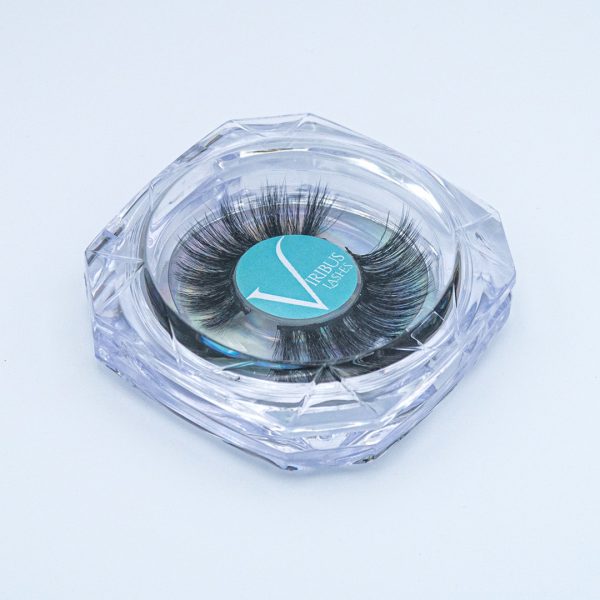 Viribus Faux Mink Strip Lashes in decorative case