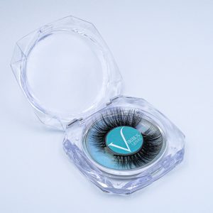 Viribus Faux Mink Strip Lashes in decorative case