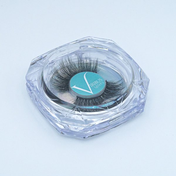 Viribus Faux Mink Strip Lashes in decorative case