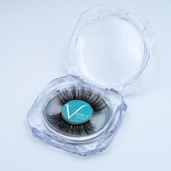 Viribus Faux Mink Strip Lashes in decorative case